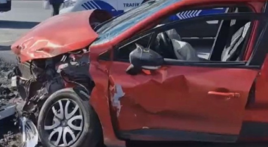 Kafa kafaya çarpıştılar