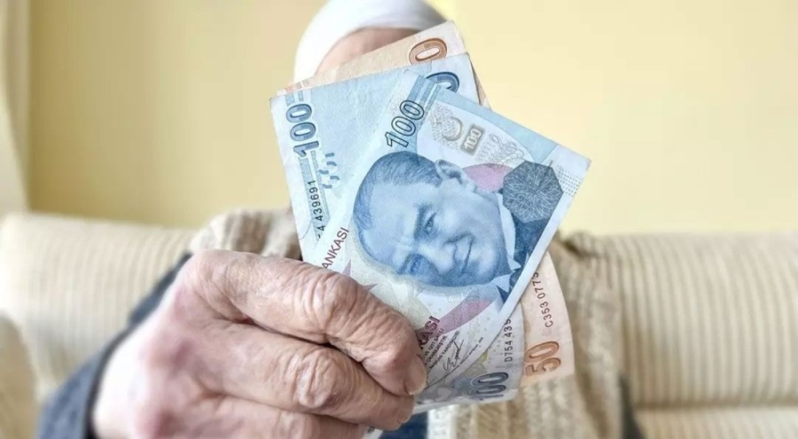 Emekliye bayram ikramiyesi Pazartesi günü Meclis'te!