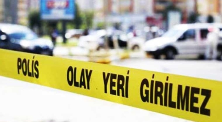 'Çöp dökme' kavgasında kan aktı! Baba ve kızı bıçaklandı