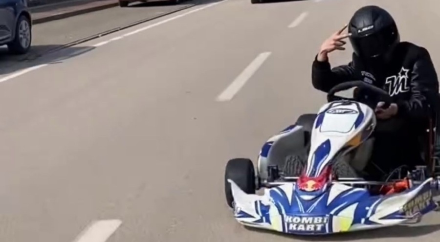Bursa'da go kart sürücüsü trafiğe çıkıp huzurevi önünde drift attı
