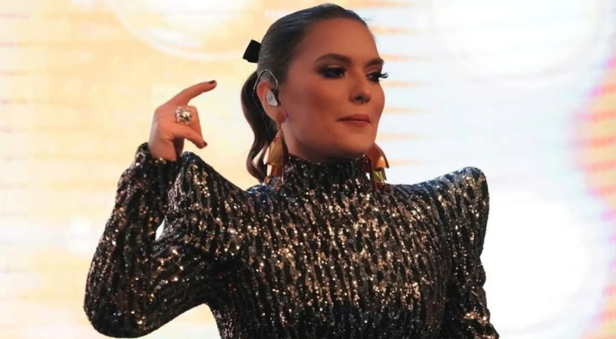 Demet Akalın pide fiyatına tepki gösterdi