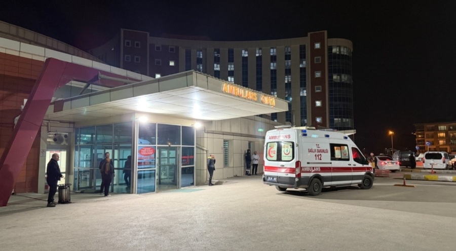 Ramazan topu elinde patlayan kişi ağır yaralandı
