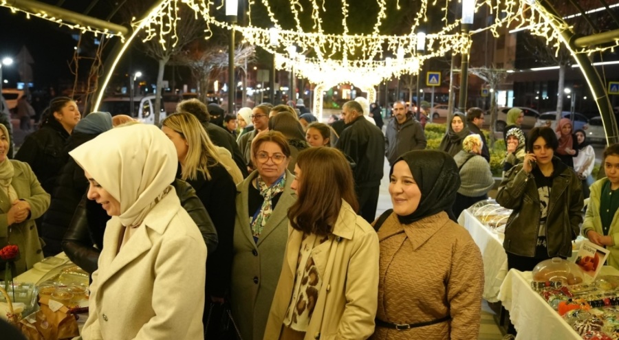 Bursa Gürsu'da Ramazan sokağı açıldı
