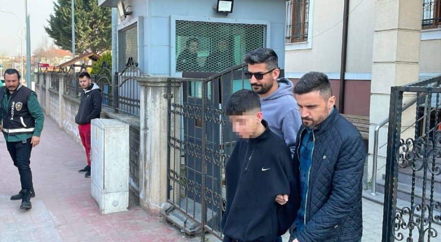 Çocuğuna istismarda bulunduğu iddia edilen babaya gözaltı