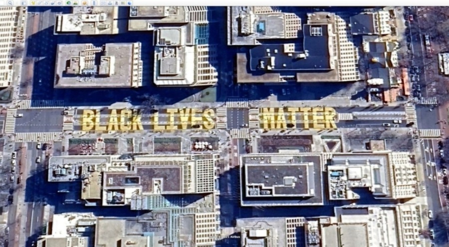 ABD'nin başkentindeki caddede bulunan "siyahi hayatlar önemlidir" yazısı siliniyor