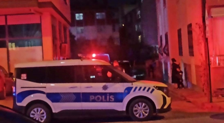 Konya'da çocukları görme bahanesiyle girdiği evde eşini katledip intihar etti