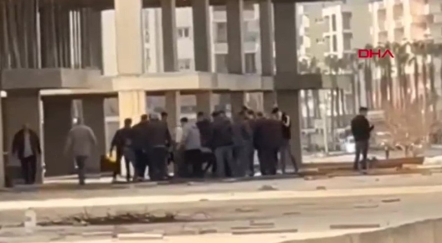 Mardin'de inşaattan düşen işçi ağır yaralandı