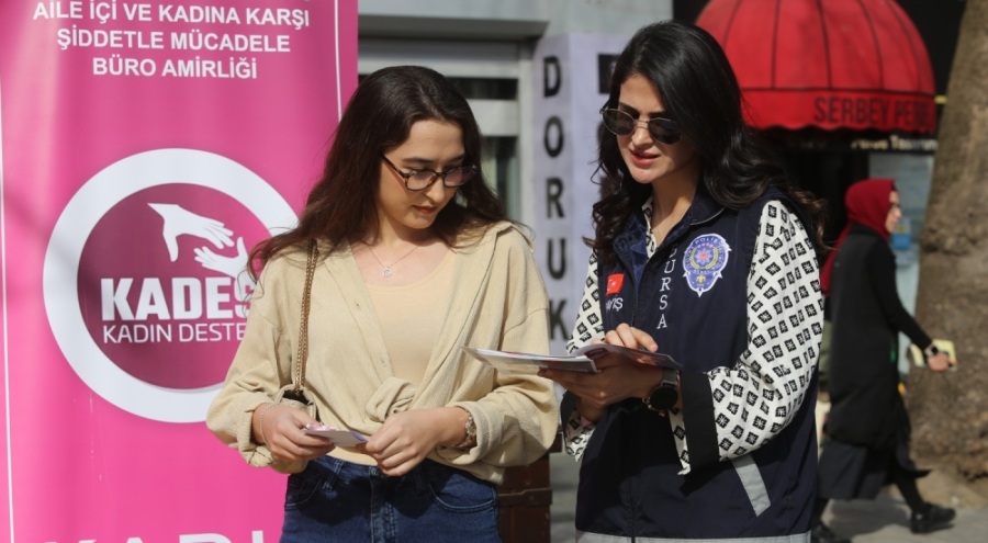 Bursa'da kadın polisler kadına şiddetle mücadele için kolları sıvadı