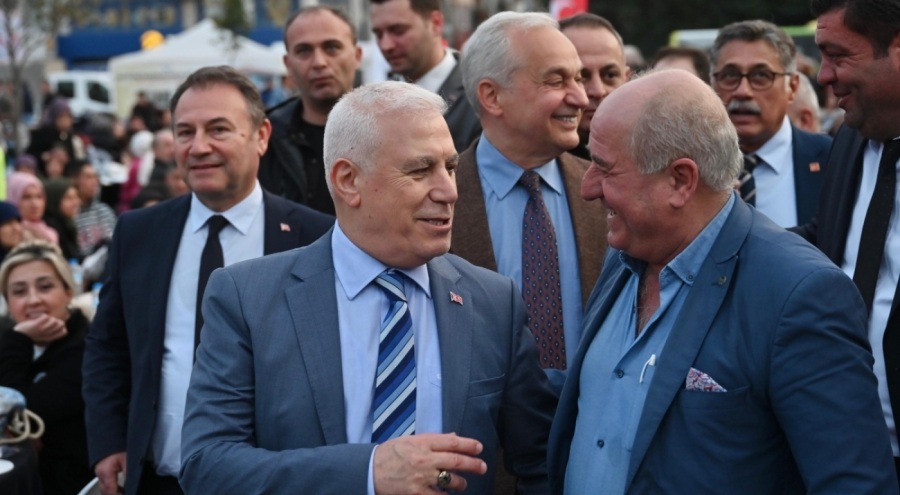 Başkan Bozbey iftarı Mustafakemalpaşa'da yaptı: Tek amacımız, Bursalıların gülümsemesidir