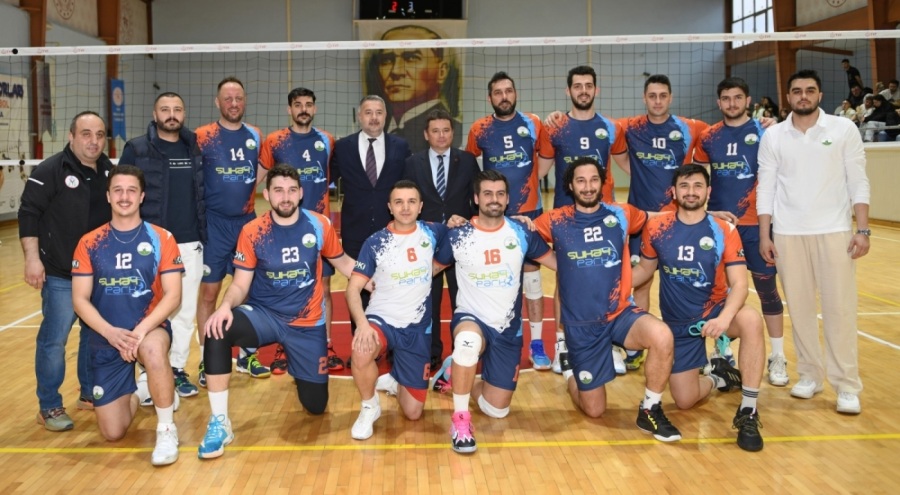 Osmangazi Belediyespor Erkek Voleybol Takımı Bölgesel Lig Finalleri'nde