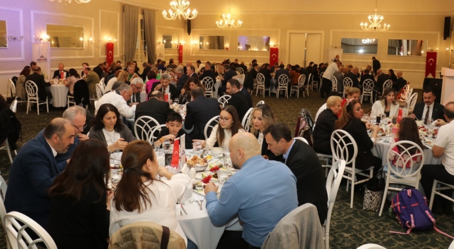 BUMİAD ailesi geleneksel iftar yemeğinde buluştu