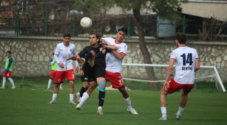 1923 Mustafakemalpaşaspor - Ayvalıkgücü Belediyespor: 1-1