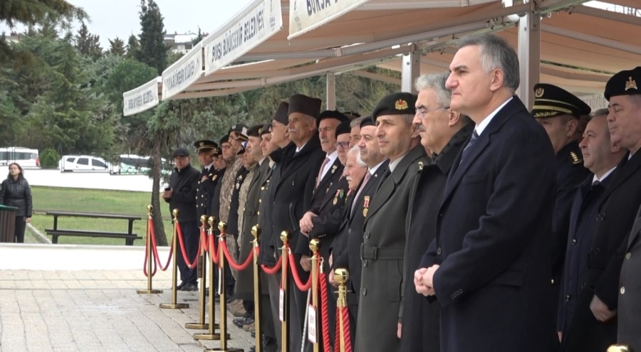 Bursa'daki şehitler düzenlenen törenle anıldı