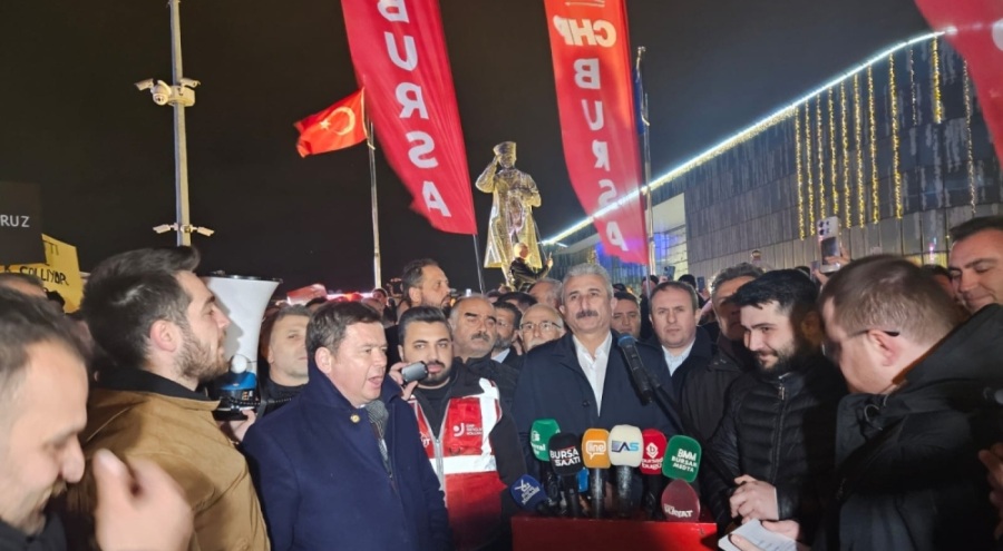 Bursa'da halk Ekrem İmamoğlu için buluştu!