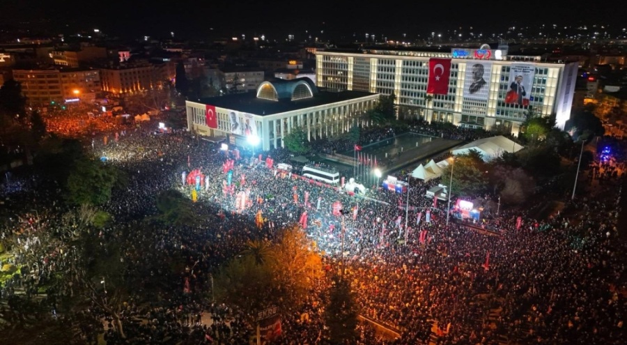 İstanbul İl Başkanı Özgür Çelik: Saraçhane'de müdahaleler sonrası yaralılar var