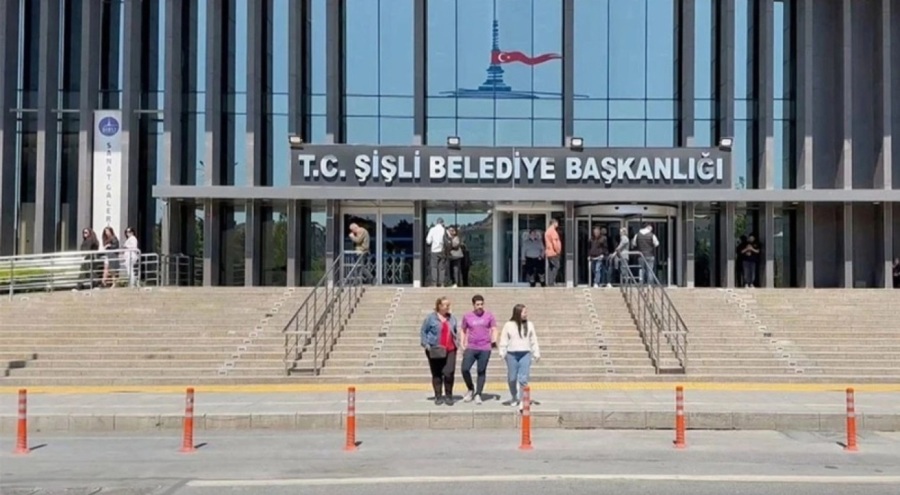 Şişli Belediye başkan yardımcıları istifa etti