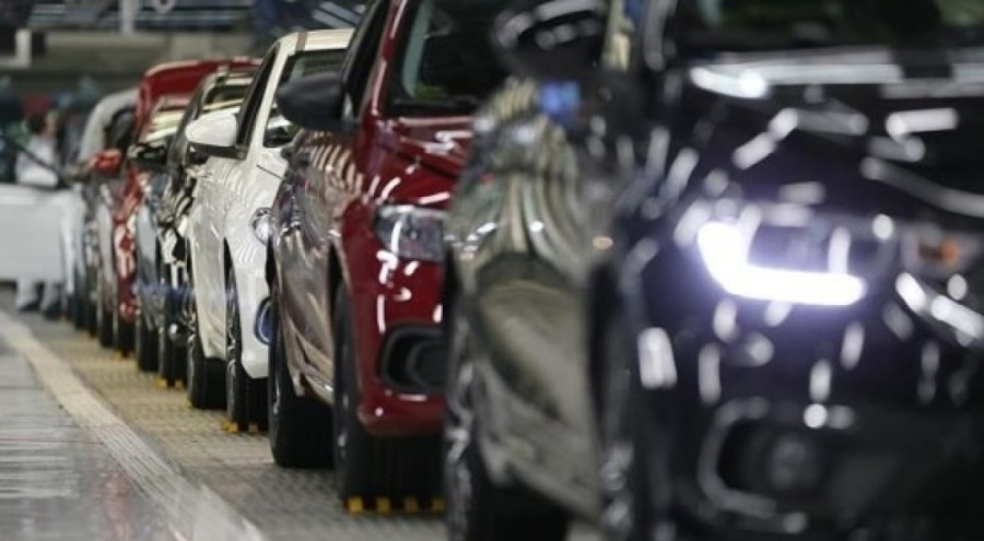 Euro kurundaki yükseliş otomobillere ara zam getirdi