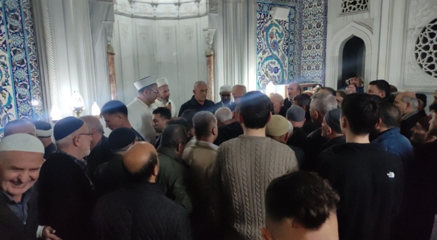 Bursa Orhangazi'de Sakal-ı Şerif ziyarete açıldı