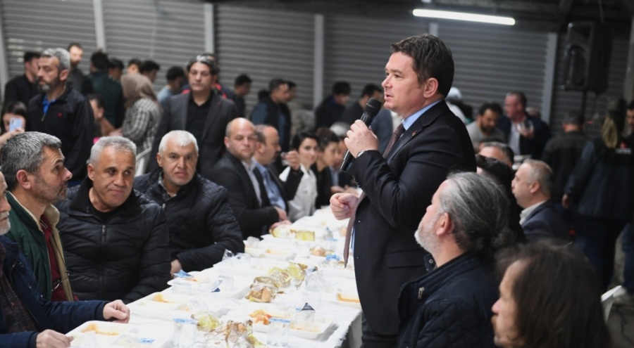 Osmangazi Belediyesi'nin düzenlediği iftara vatandaşlar yoğun katılım gösterdi