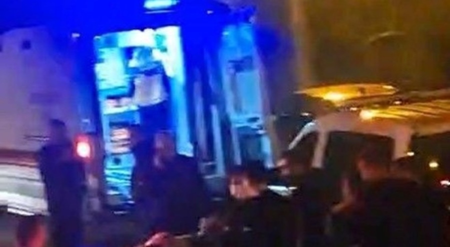 Apartmanın 3'üncü katından atlayan genç yaralandı