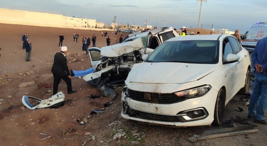 Zincirleme trafik kazası: Ölüler ve yaralılar var