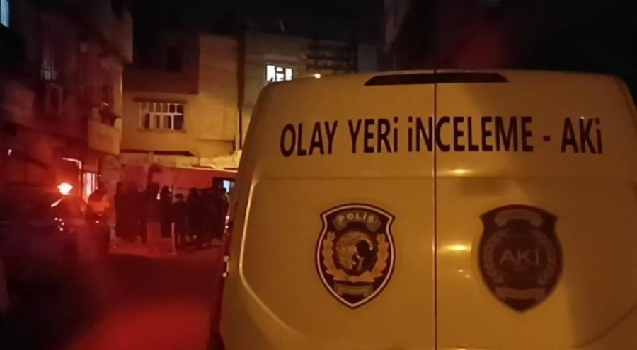 Aracıyla seyir halindeyken uğradığı silahlı saldırıda yaralandı