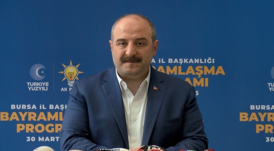 Eski Sanayi ve Teknoloji Bakanı Mustafa Varank, AK Parti Bursa İl Başkanlığı'nın bayramlaşma programında konuştu