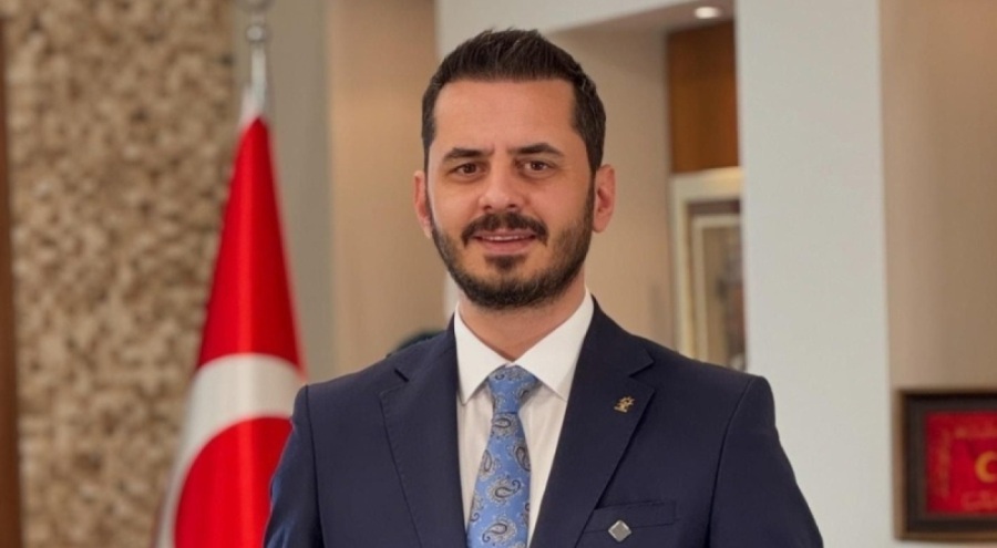 AK Parti Osmangazi İlçe Başkanı Adnan Kurtuluş'tan Ramazan Bayramı mesajı