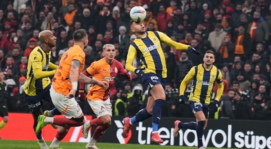 Fenerbahçe'de hedef derbiyi kazanıp yarı finale yükselmek