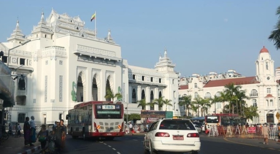 Myanmar'da 1 dakikalık saygı duruşu