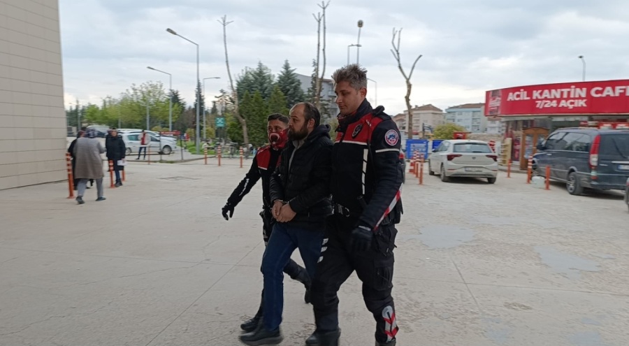 Bursa'da yabancı uyruklu dolandırıcı kovalamaca sonucu yakalandı