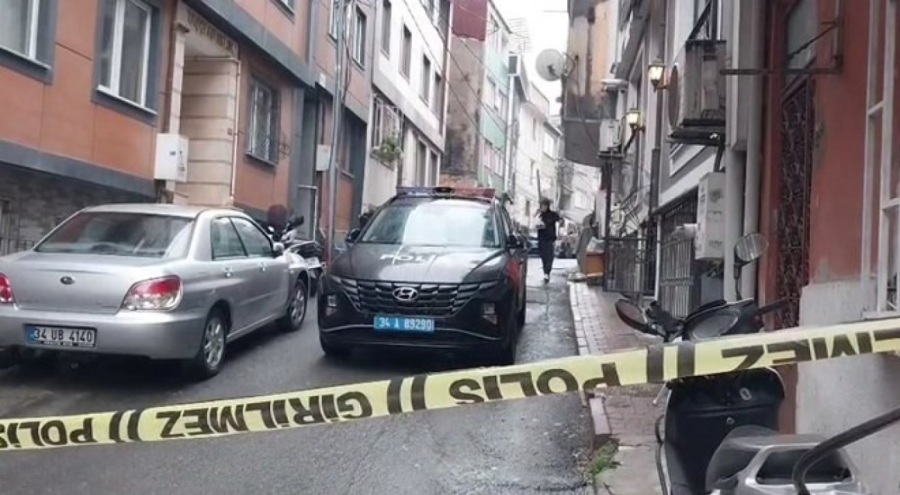 Kanlı baskın! Maskeli saldırganlar biri hamile iki kişiyi öldürdü