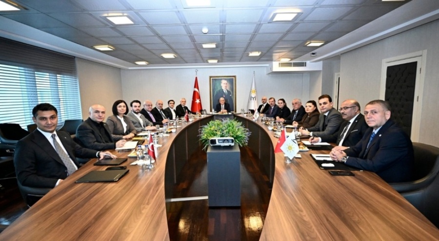 Dervişoğlu, Başkanlık Divanı üyeleriyle bir araya geldi