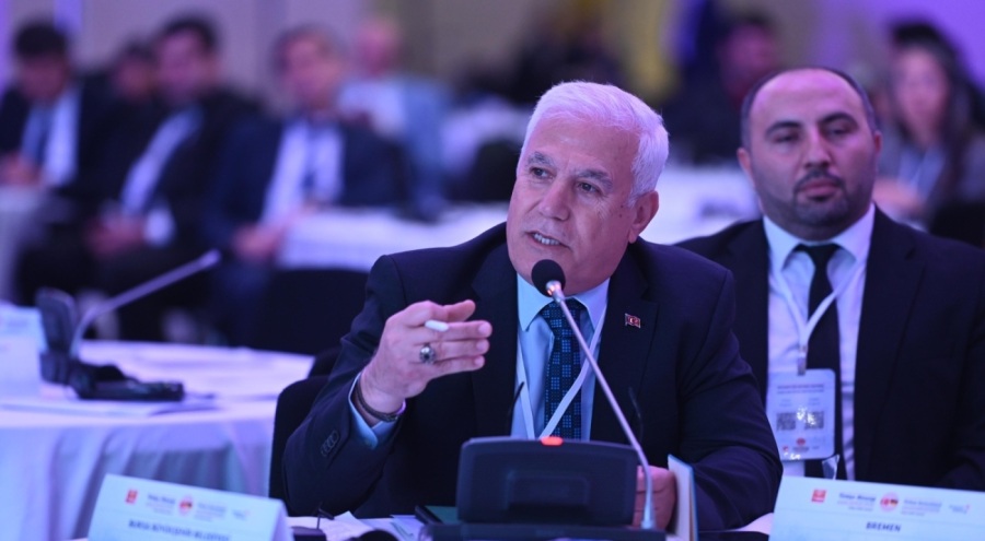 Başkan Bozbey'den Türkiye-Almanya Kardeş Şehirler Zirvesi'nden demokrasi vurgusu