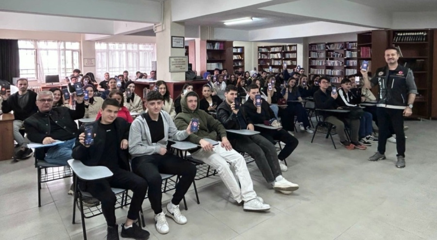 Bursa Narkotik Şube Müdürlüğü tarafından "Narko" eğitimi verildi