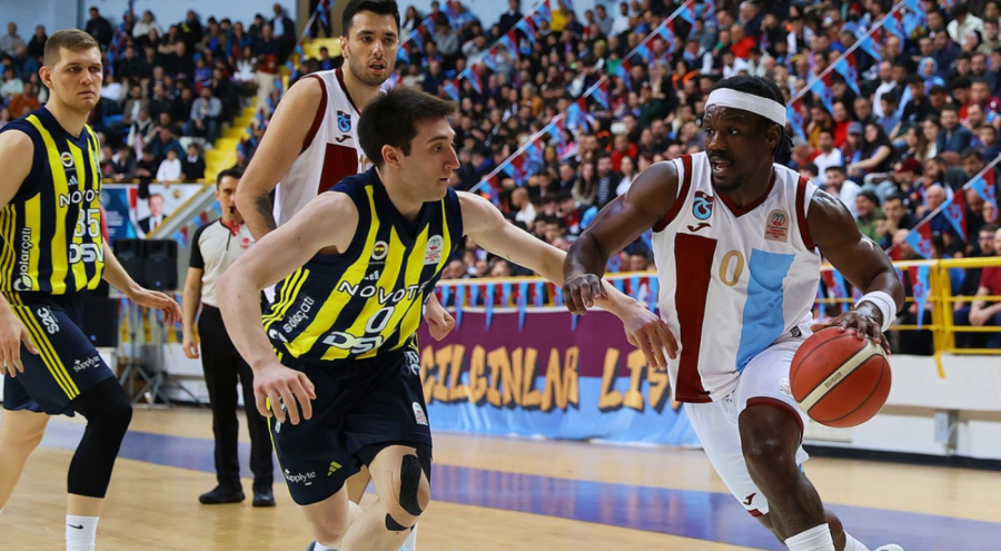 Trabzonspor, basketbolda Süper Lig'e yükselmeyi garantiledi