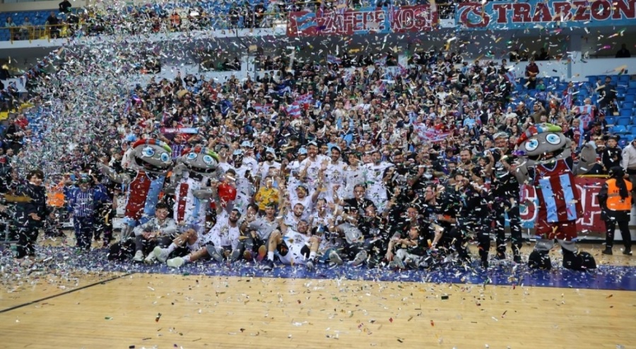 Faruk Beşok: Trabzonspor taraftarına şampiyonluğu hediye etmemiz gerekiyordu