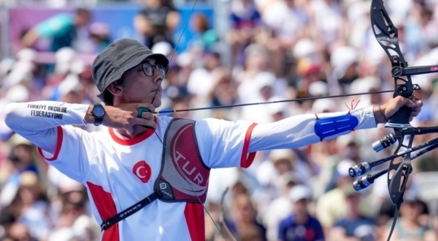 Mete Gazoz'dan gümüş madalya!