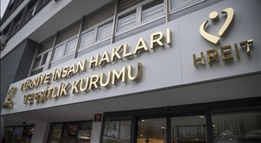 TİHEK, Bursa'da sadece Arapça tabelalara yasak getirilmesini "ayrımcılık" saydı