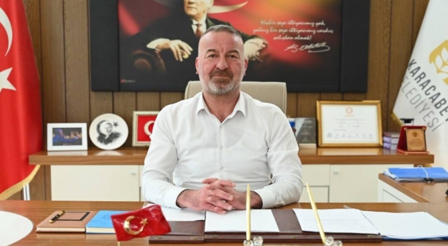 Karacabey Belediye Başkanı Fatih Karabatı partisinden istifa etti