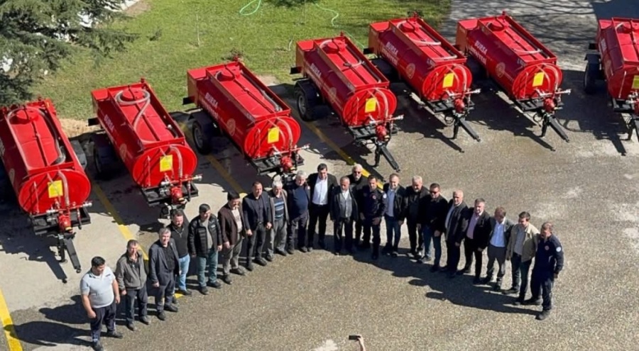 Bursa'da köylere yangın söndürme tankeri dağıtıldı