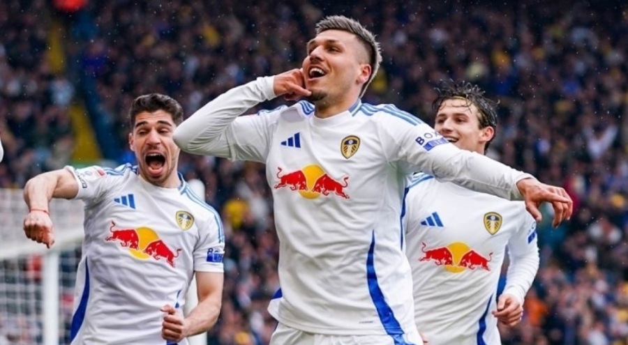 İngiltere Premier Lig'e çıkan 2 kulüp belli oldu!