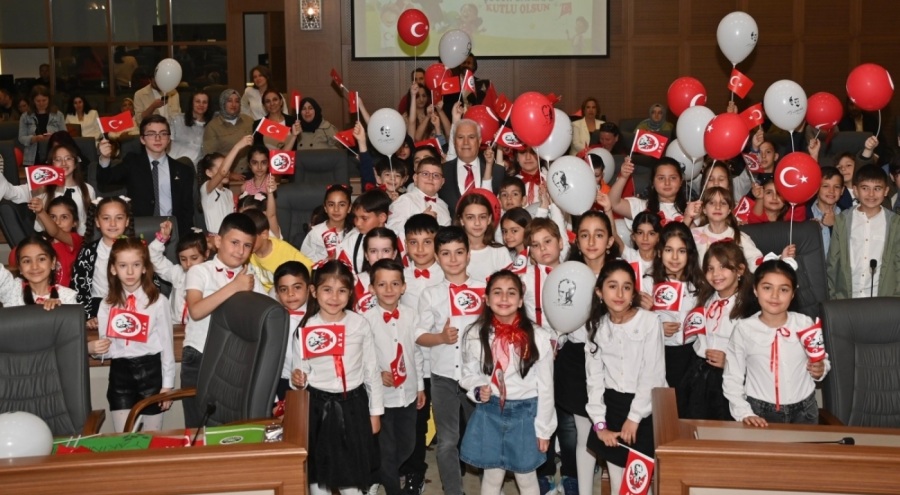 Bursa Büyükşehir Meclisi'nde söz çocukların