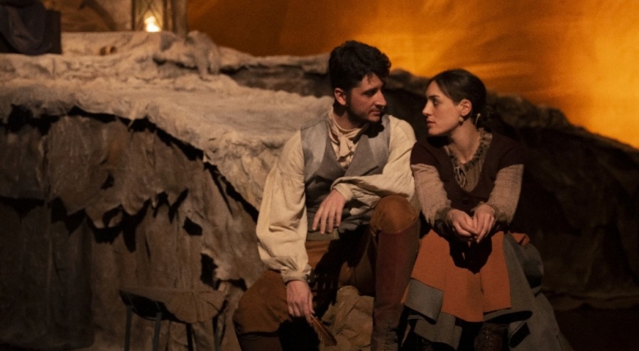 Nilüfer Kent Tiyatrosu'nun sevilen oyunu "Dünyanın Bütün İsimleri" son kez izleyici ile buluştu