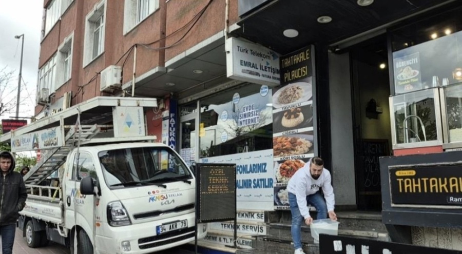 Kamyonetten düşen 58 yaşındaki adam hayatını kaybetti