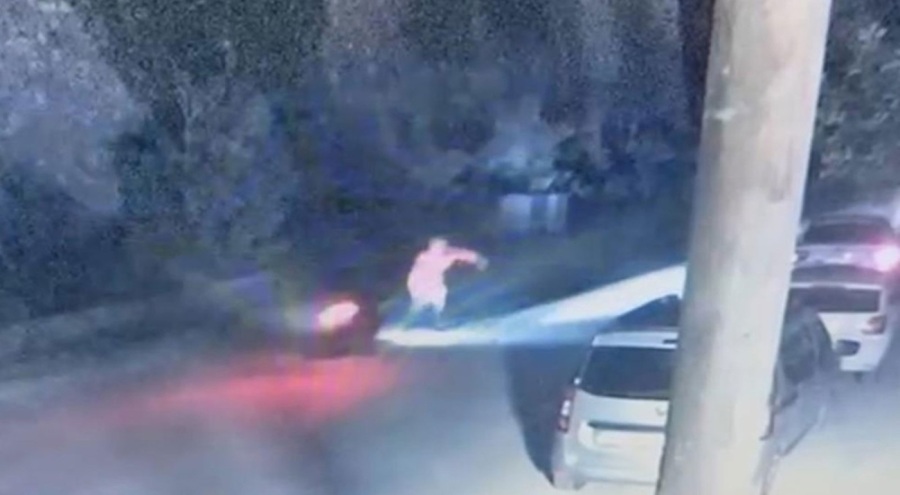 Göçmen kaçakçılığı operasyonu! Motosikletle polise çarpıp kaçtılar