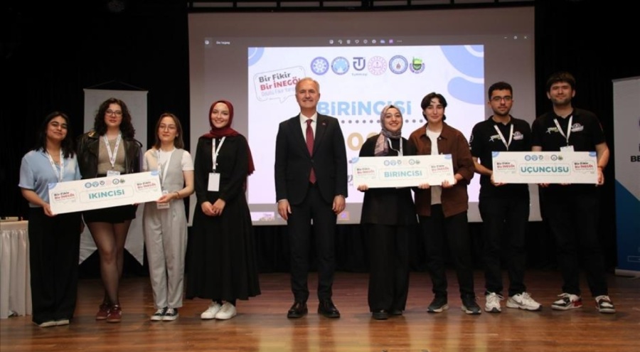 Bursa Teknik Üniversitesi öğrencilerine üçüncülük ödülü