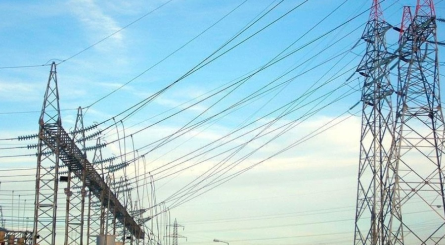 Bakan Bayraktar'tan elektrik kesintisi açıklaması