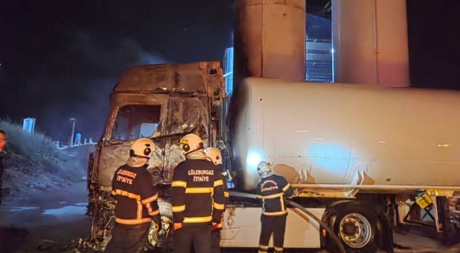 LPG tankerinde dolum sırasında yangın çıktı