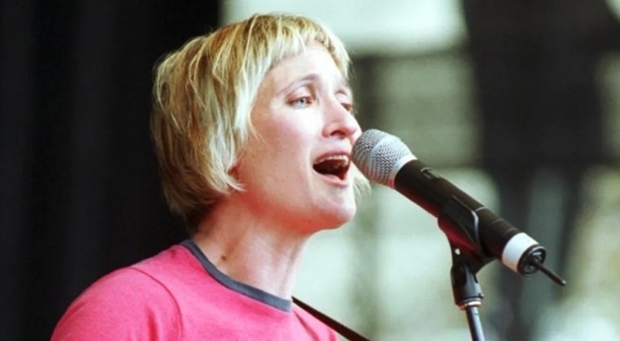 Jill Sobule evinde çıkan yangında hayatını kaybetti